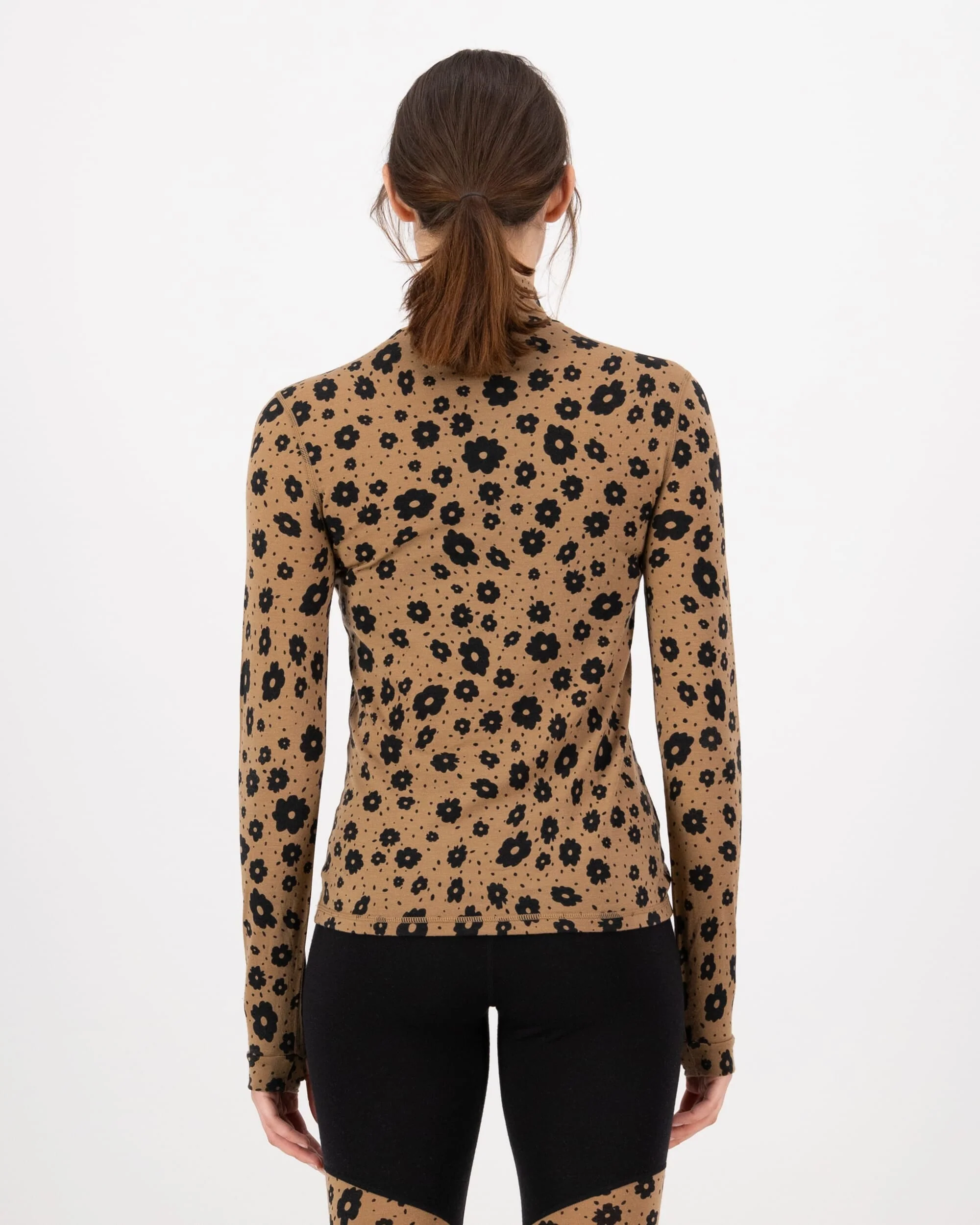 Cascade Merino Base Layer Mock Neck Long Sleeve - Aoraki Lily Toffee | Women's Long Sleeve Top - Image 2