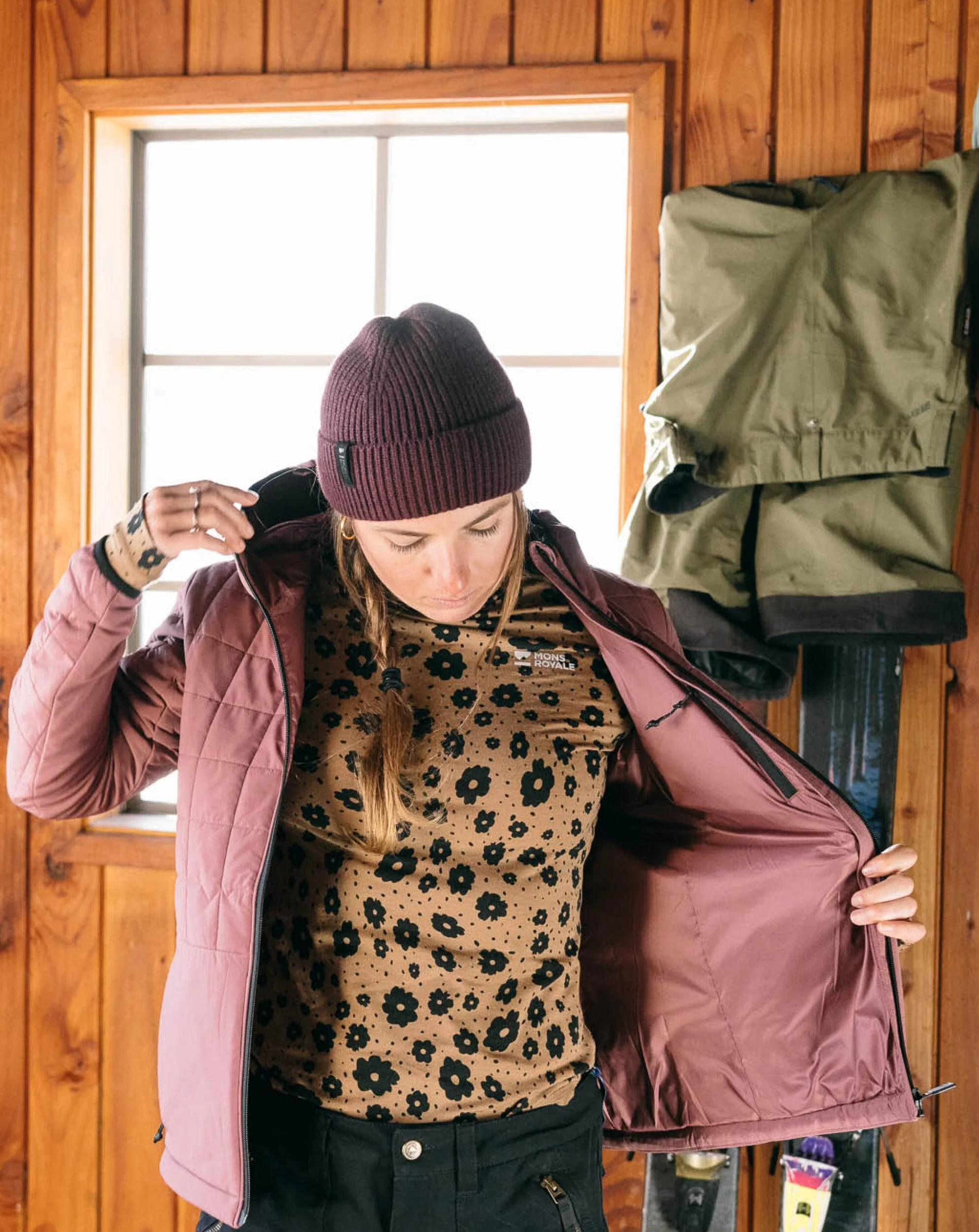 Cascade Merino Base Layer Mock Neck Long Sleeve - Aoraki Lily Toffee | Women's Long Sleeve Top - Image 6