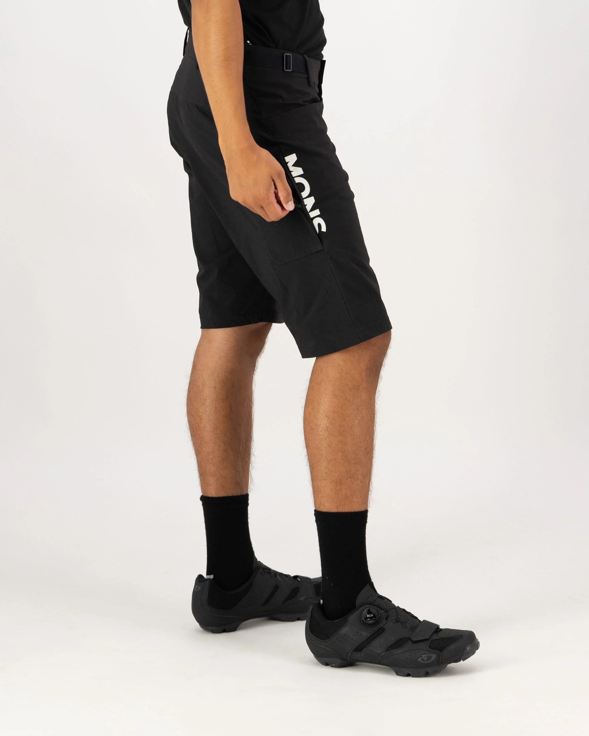Diversion Merino Trail Shorts - Black | Men's Shorts - Image 4