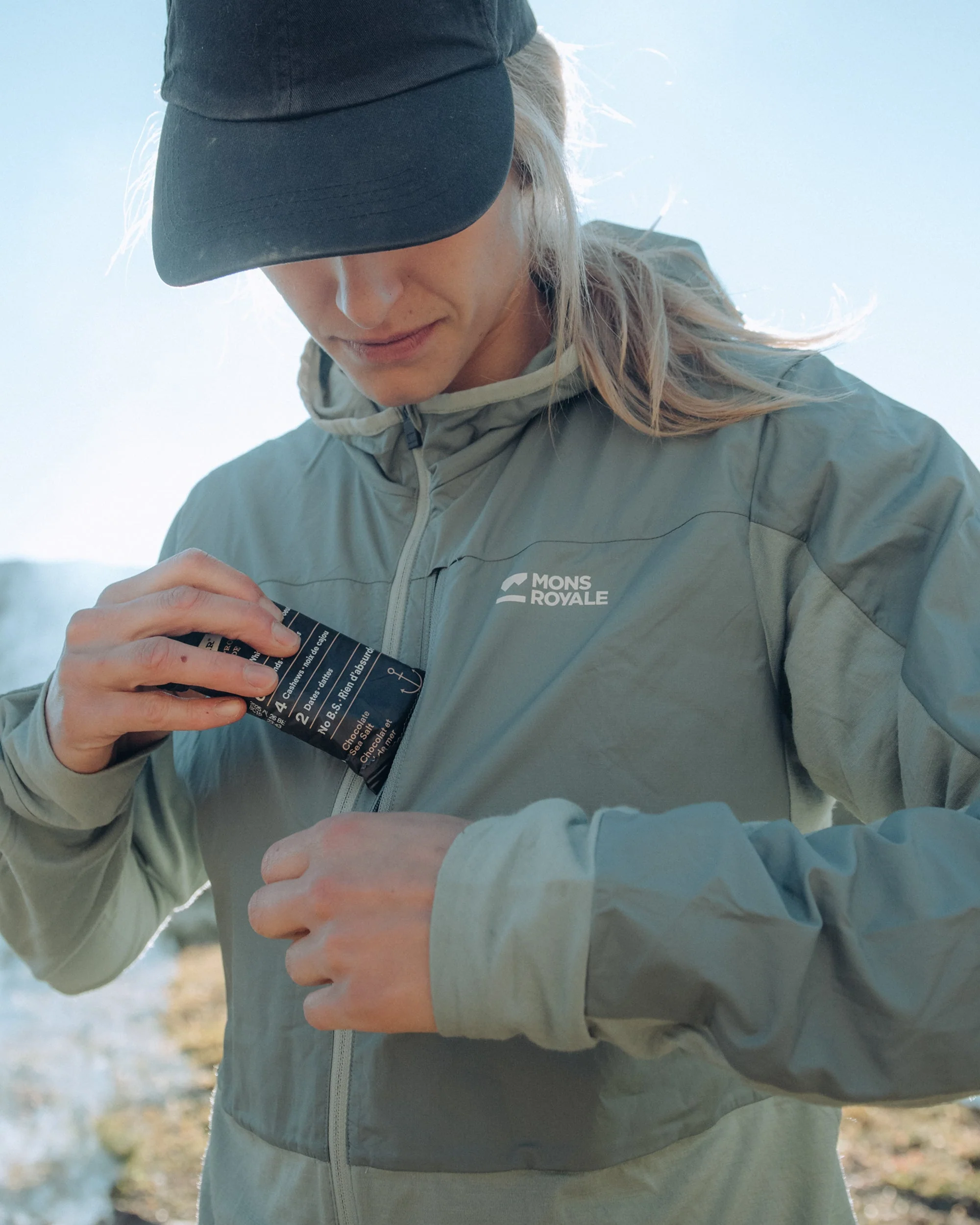 Diversion Merino Wind Jacket - Dew / Desert Sage - Image 5
