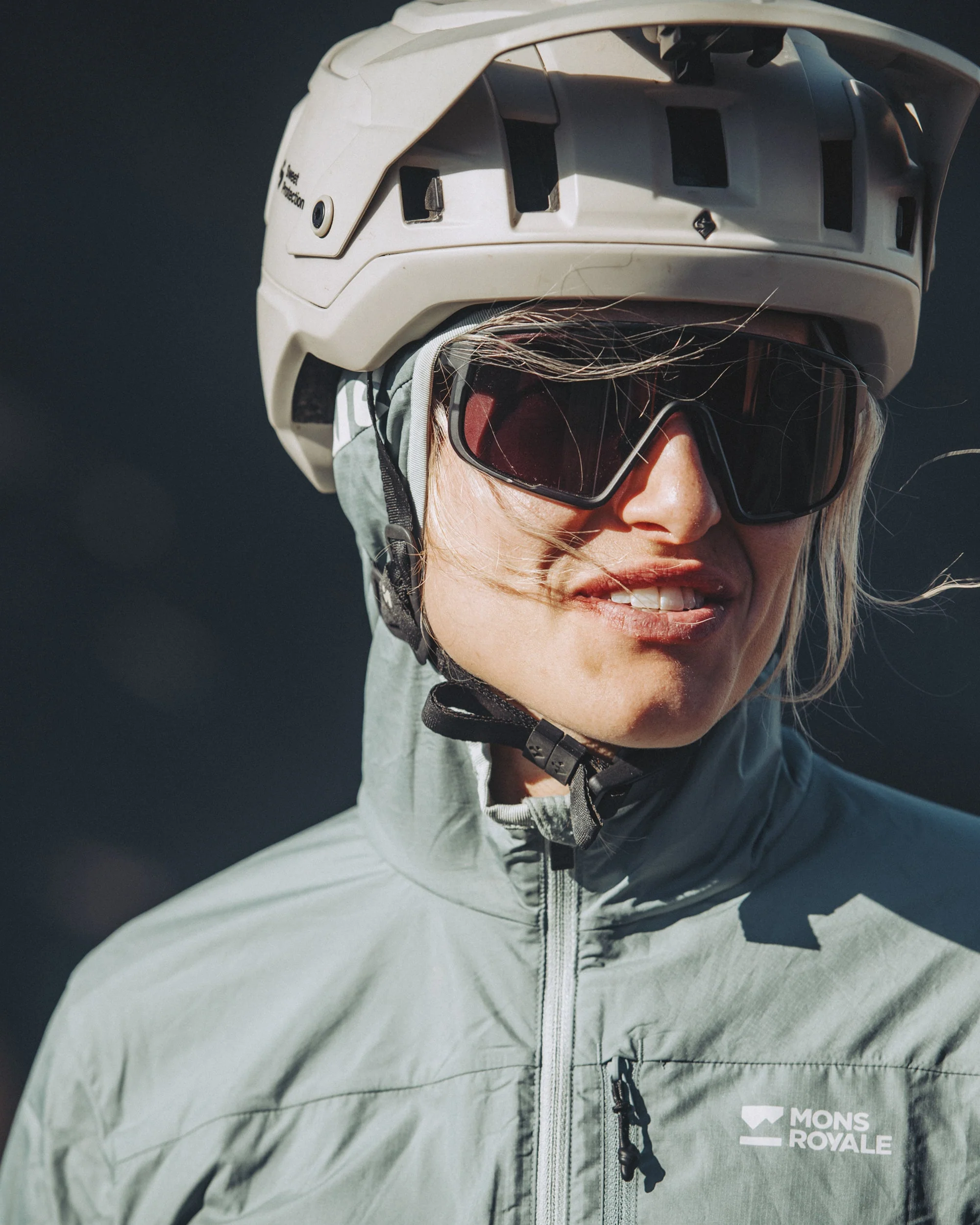Diversion Merino Wind Jacket - Dew / Desert Sage - Image 6