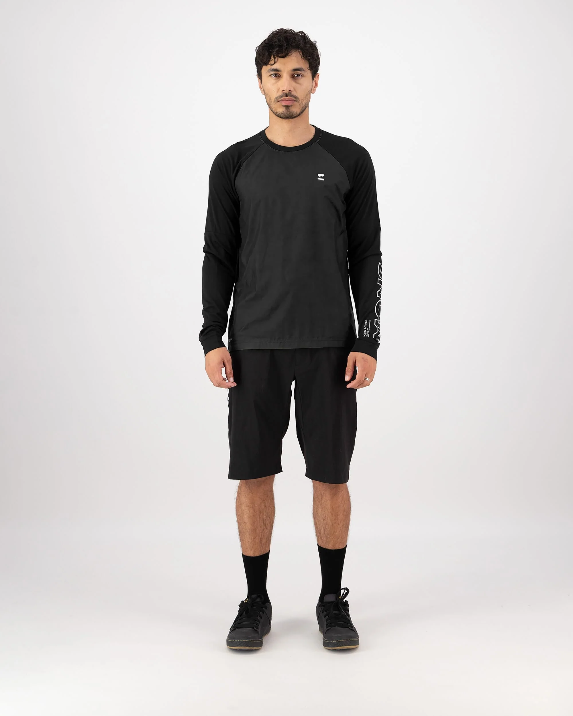 Tarn Merino Bike Wind Jersey - Black | Men's Bike Jersey - Image 3