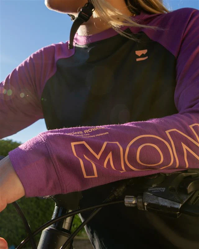 Tarn Merino Bike Wind Jersey - Black / Ultraviolet - Image 5