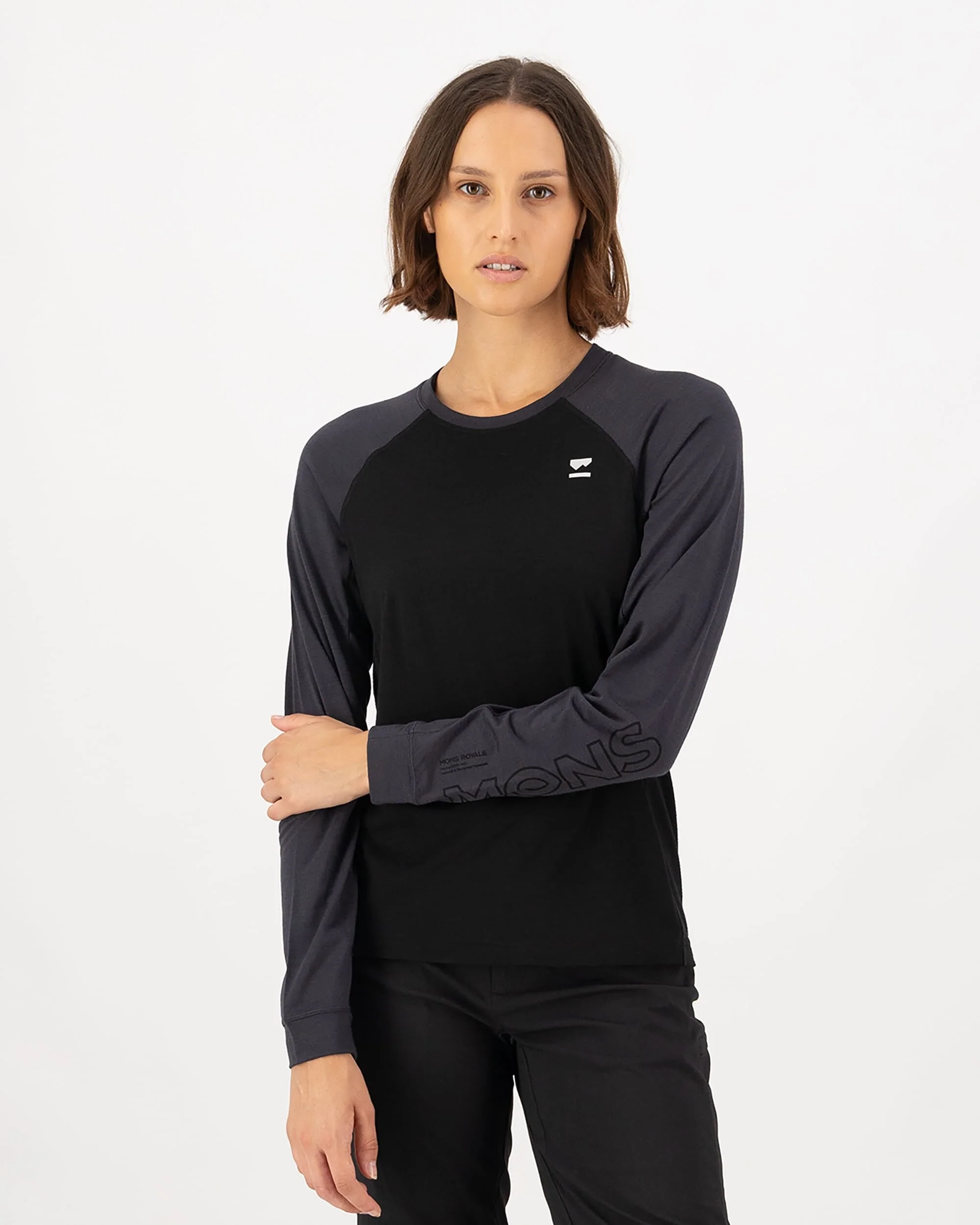 Tarn Merino Long Sleeve - Black / 9 Iron | Women's Long Sleeve Top
