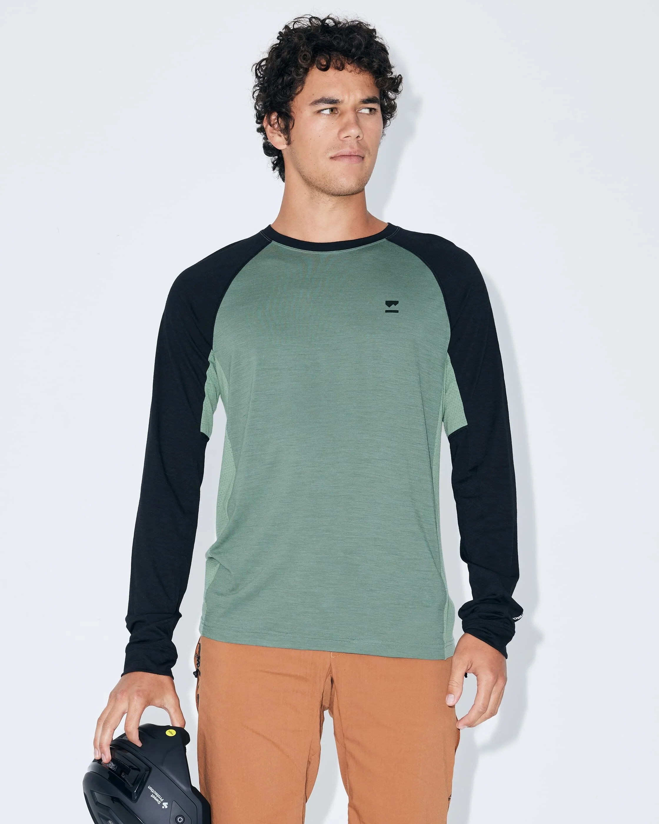 Tarn Merino Long Sleeve - Cypress / Black / Thyme | Men's Bike Jersey - Image 5