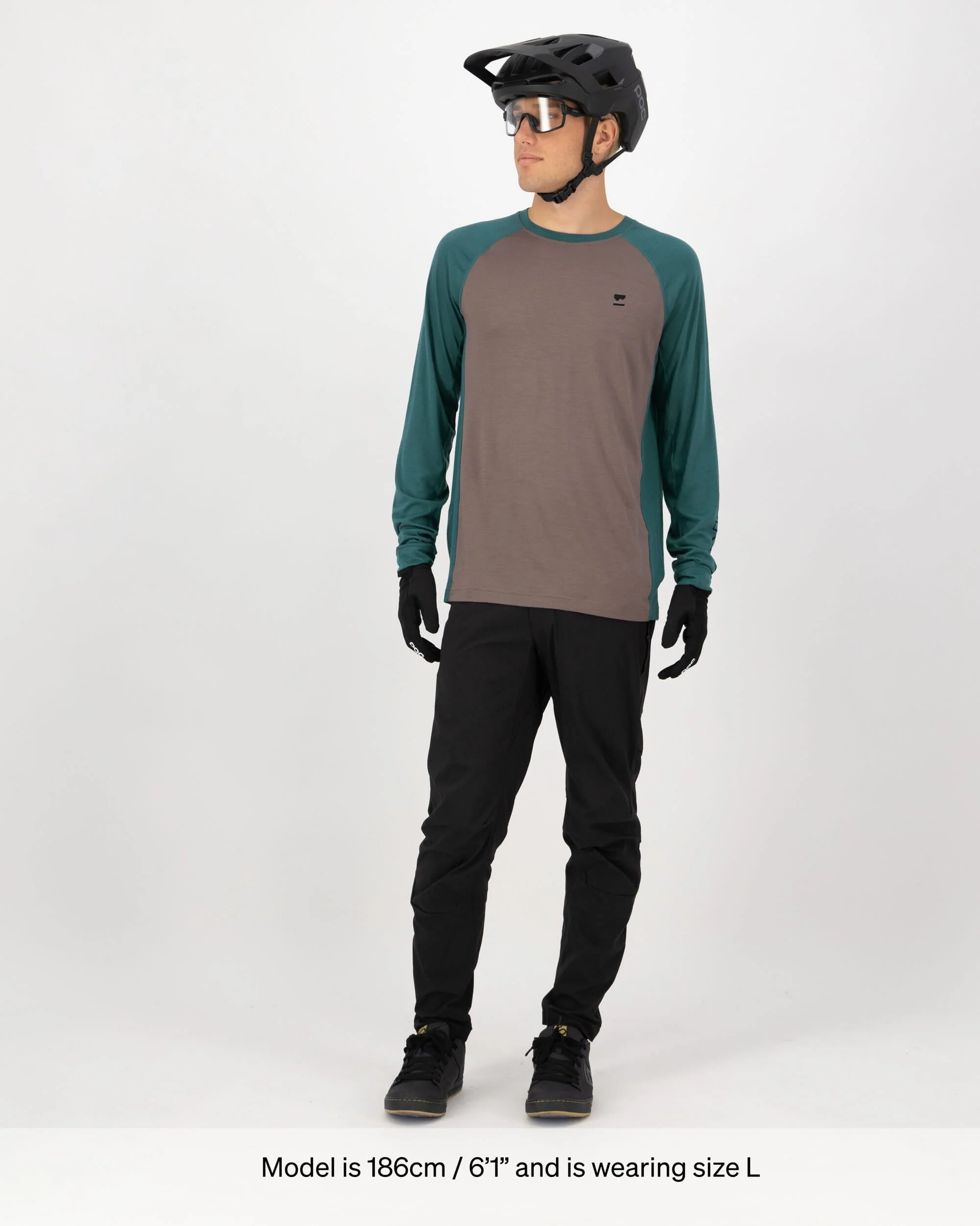 Tarn Merino Long Sleeve - Iron / Abyss - Image 5